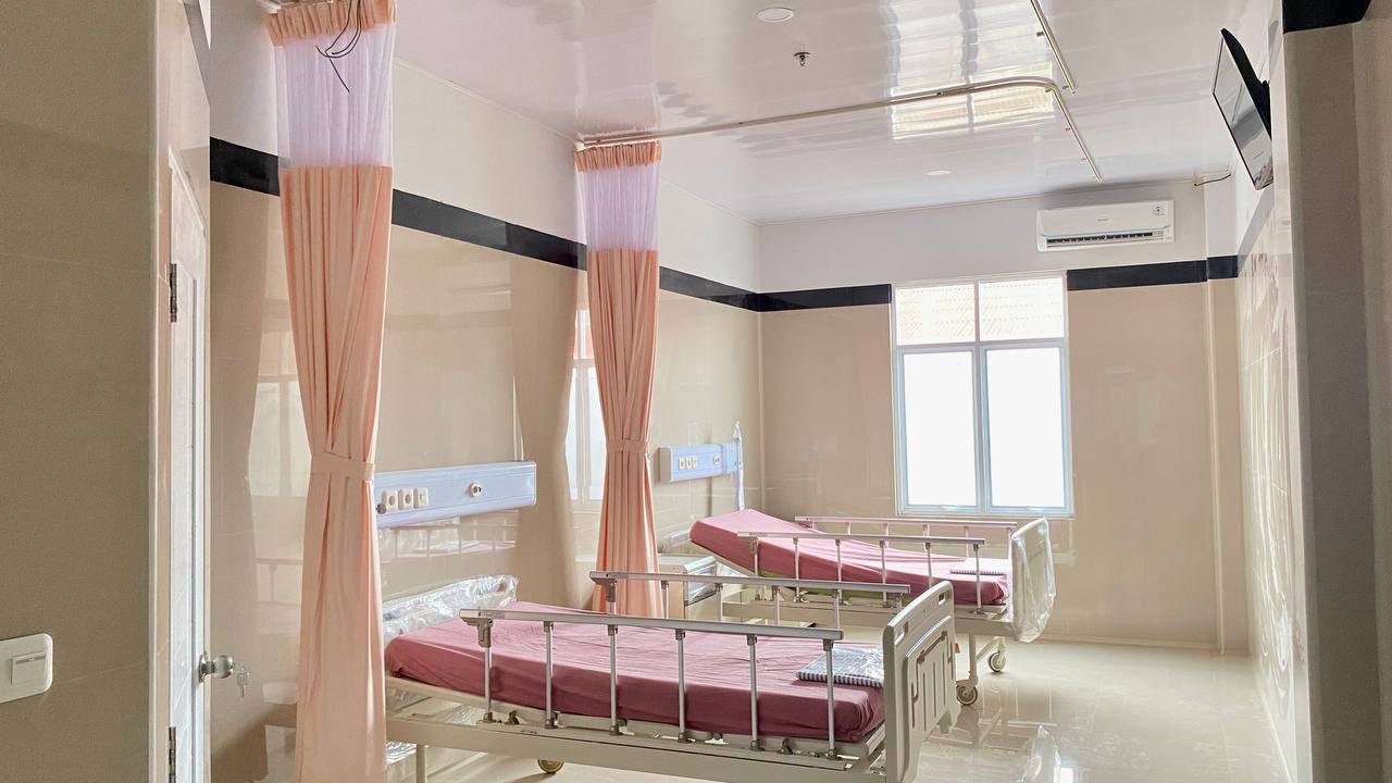 Ruang rawat inap RS Yukum Medical Centre