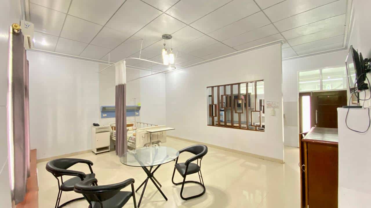 Galeri ruang rawat inap RS Yukum Medical Centre